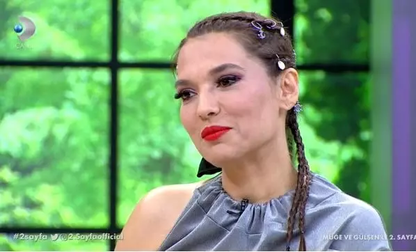 Demet Akalın İbrahim Erkal'ın vasiyetini duyunca gözyaşlarına hakim olamadı Demet Akalın İbrahim Erkal'ın vasiyetini duyunca gözyaşlarına hakim olamadı