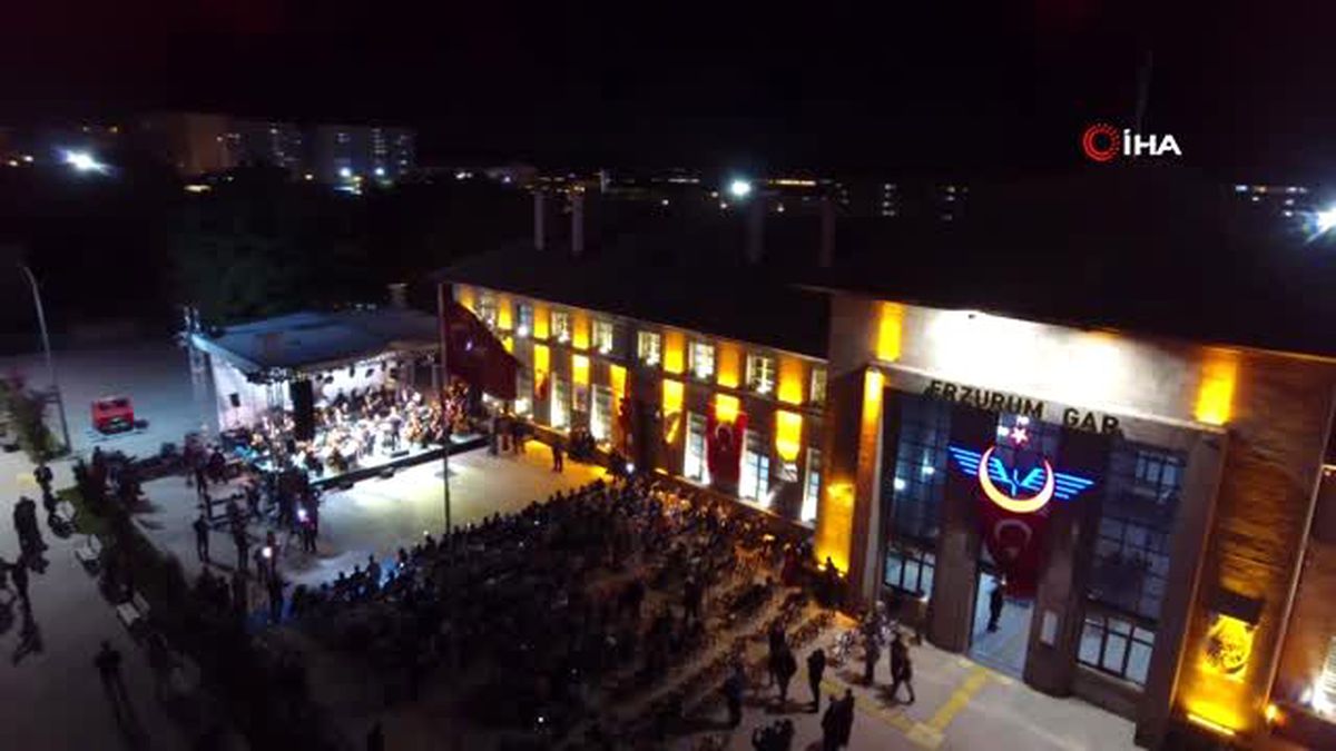 Erzurum'da İzmir Devlet Senfoni Orkestrasına yoğun ilgi