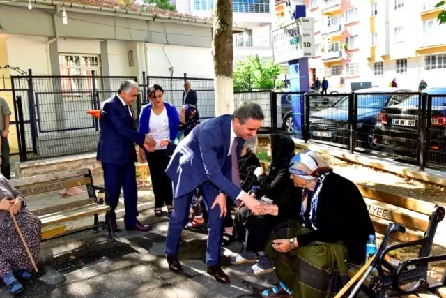 Malatya Valisi Aydın Baruş, muhtarları ziyaret etti Malatya Valisi Aydın Baruş, muhtarları ziyaret etti