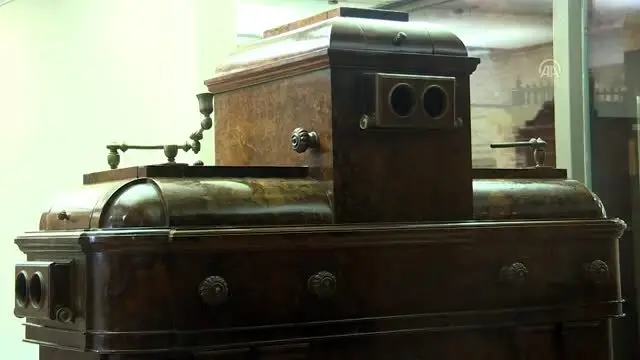Saray Koleksiyonları Müzesi, ziyaretçilerini bekliyor (2) Saray Koleksiyonları Müzesi, ziyaretçilerini bekliyor (2)