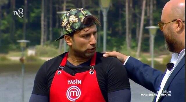 Şef Somer Sivrioğlu, yarışma esnasında sporcularla konuşan Yasin'e koşu cezası verdi