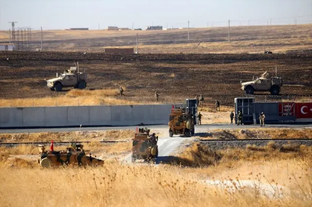 İkinci ortak harekat başladı: Türk ve ABD zırhlıları Fırat'ın doğusuna geçiyor