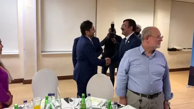 'Yurt dışında yaşayan vatandaşlarımızı bir güç olarak görüyoruz' 'Yurt dışında yaşayan vatandaşlarımızı bir güç olarak görüyoruz'