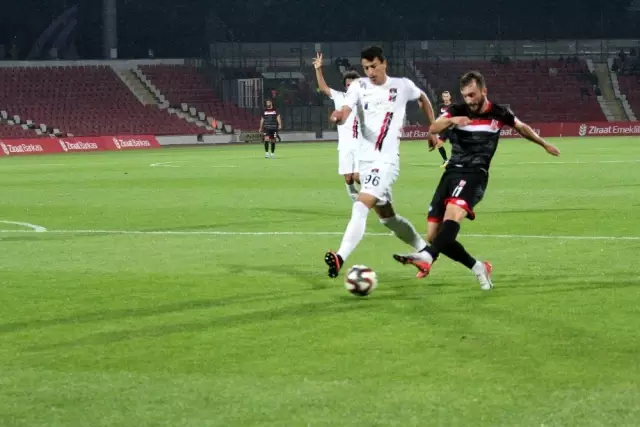 Ziraat Türkiye Kupası: Balıkesirspor: 0 - Vanspor FK: 1 Ziraat Türkiye Kupası: Balıkesirspor: 0 - Vanspor FK: 1