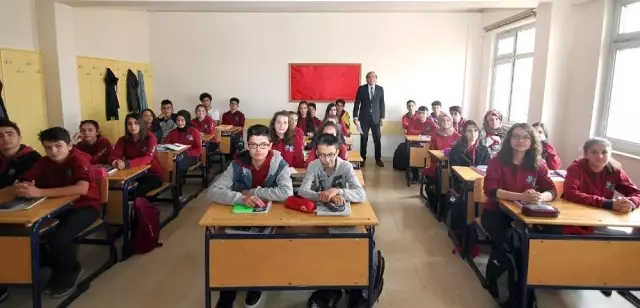 Atatürk Üniversitesinden Liselere Akademisyen Eğitimi Atatürk Üniversitesinden Liselere Akademisyen Eğitimi