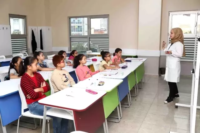 Bilgi Evleri'ne bir haftada 6 bin 706 öğrenci kayıt yaptırdı