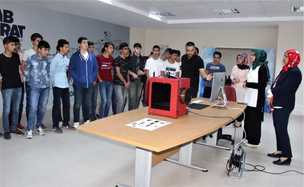 Bingöllü lise öğrencileri, Fırat Teknokent'i gezdi