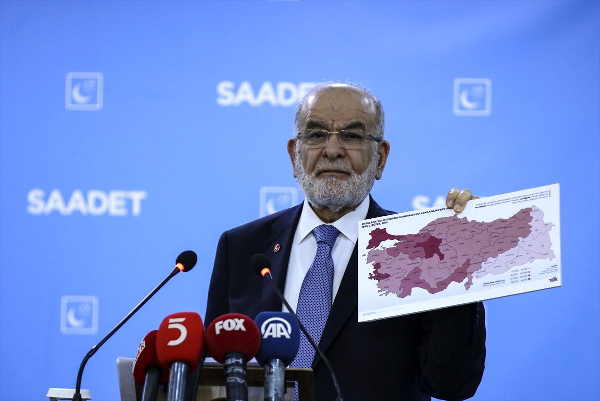 Karamollaoğlu'ndan Cumhurbaşkanı Erdoğan'a destek: Tavrını önemsiyoruz