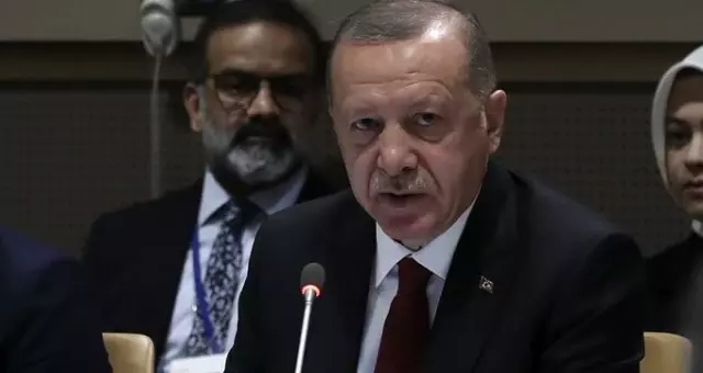 Erdoğan, İsrail'de yaşadığı anısını paylaştı: Eşimle beni yarım saat arabada beklettiler