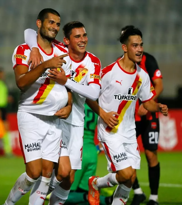 Futbol: Ziraat Türkiye Kupası Futbol: Ziraat Türkiye Kupası