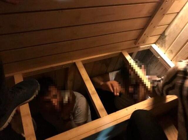 İstanbul'da İranlı sahte polisler turistleri soydu