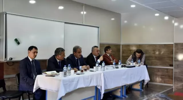 Merkez İlçe Eğitim Kurumu Müdürleri Kurulu toplantısı Merkez İlçe Eğitim Kurumu Müdürleri Kurulu toplantısı