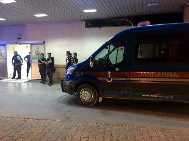 Adanalı genç, sosyal medyadan yaptığı canlı yayın sırasında intihar etti