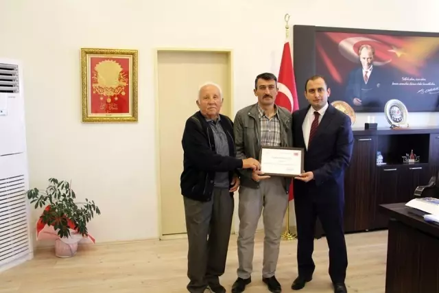 Aralarında para toplayıp cenaze yıkama aracı aldılar