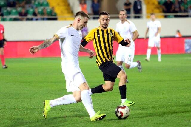 Bayburt Özel İdarespor, Akhisarspor'u kupada saf dışı bıraktı!