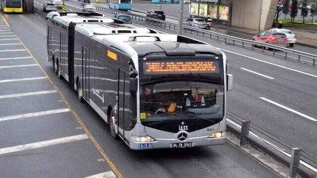 Deprem sonrası İstanbul'da hizmet veren metrobüs sayısı artırıldı