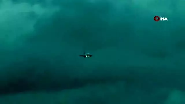Kuleden pilotlara 'deprem oldu' uyarısı Kuleden pilotlara 'deprem oldu' uyarısı
