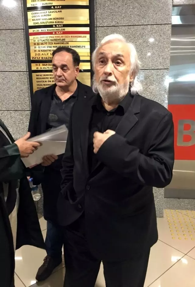 Müjdat Gezen'in hakaret davasında 'ceza verilmesine yer yok' kararı
