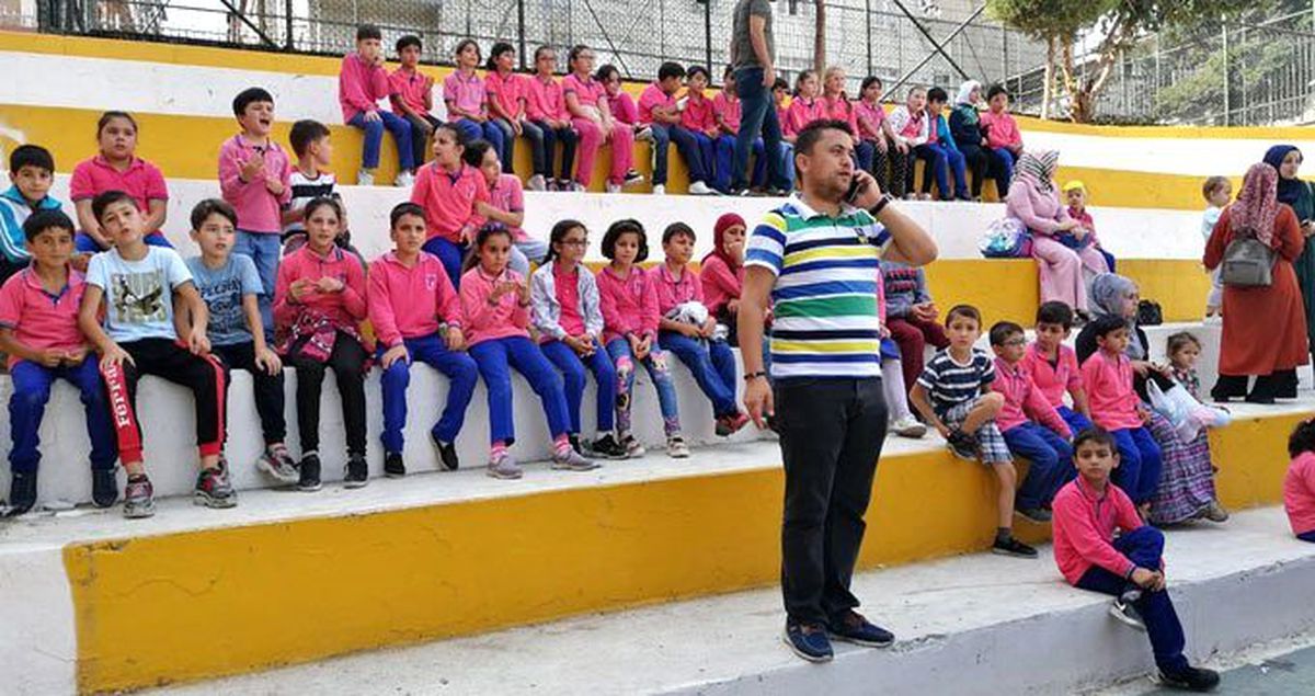 İstanbul'daki deprem sonrası; İstanbul, Kocaeli ve Bursa'da okullar tatil edildi