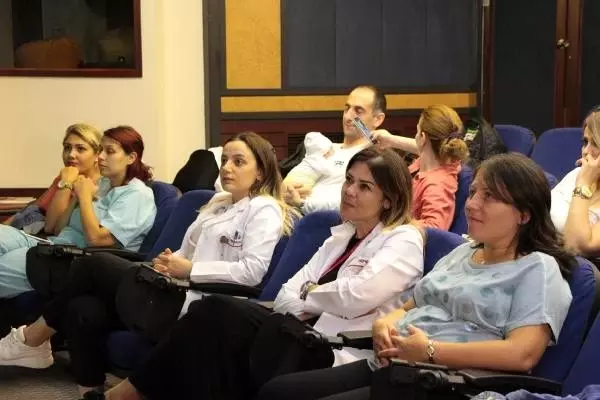 Anne adaylarına uyarı: hamilelik döneminde bebeğinizle konuşun