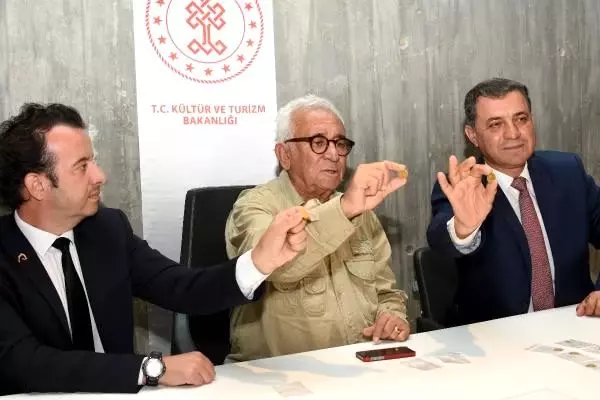 Apollon smintheus tapınağı'nda bizans hazinesi bulundu Apollon smintheus tapınağı'nda bizans hazinesi bulundu