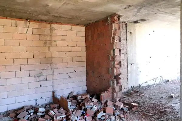 Erzurum'da new city konutlarını yıkan firma yetkilisi: mezarlık inşa edilmiş Erzurum'da new city konutlarını yıkan firma yetkilisi: mezarlık inşa edilmiş