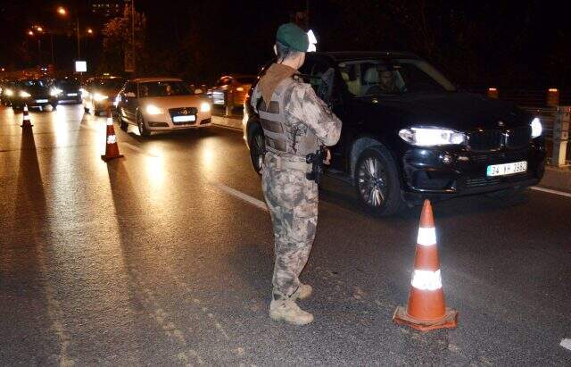İstanbul'da 39 ilçede eş zamanlı 'Yeditepe Huzur' denetimleri!