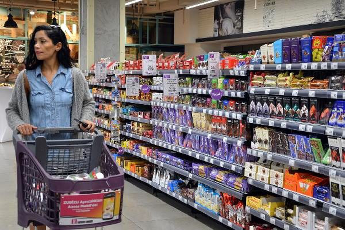 Bu markete gelen 'gurme' oluyor
