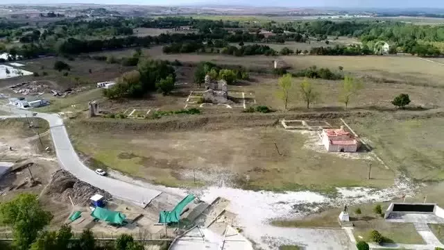 Edirne Sarayı'nın 'demir kapısı' aralanacak Edirne Sarayı'nın 'demir kapısı' aralanacak