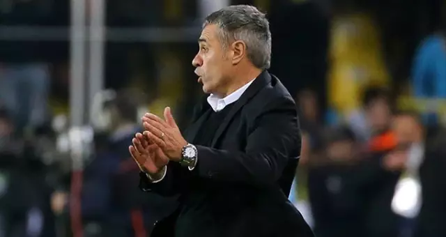 Ersun Yanal, Deniz Türüç'ü ikinci yarı başında oyuna alıp maç bitmeden çıkardı!