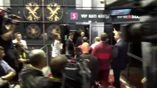 Fatih Terim ve yardımcıları stada geldi Fatih Terim ve yardımcıları stada geldi