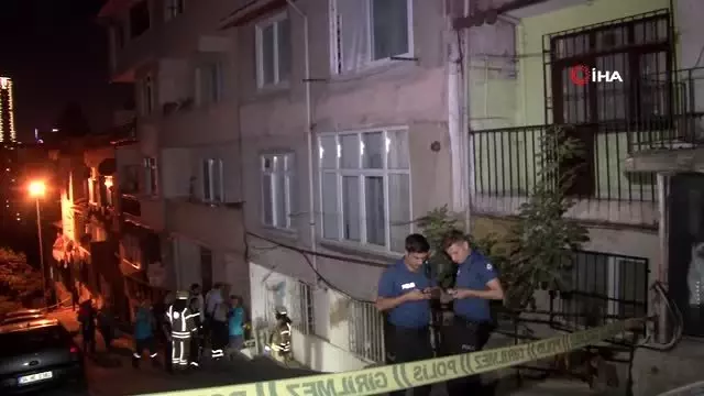 Kağıthane'de yer altındaki doğalgaz ve elektrik hattında patlama Kağıthane'de yer altındaki doğalgaz ve elektrik hattında patlama