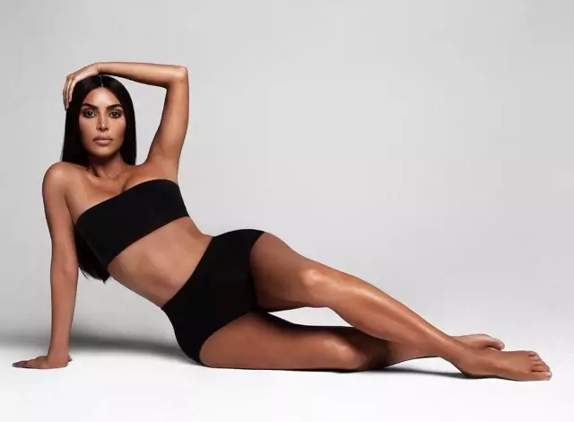 Kim Kardashian saniyeler içinde 2 milyon dolar kazandığı korse markasını Türkiye'de üretecek