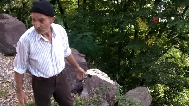 Kına dönüşü düştüğü 30 metrelik uçurumda 10 saat mahsur kalan yaşlı kadını itfaiye kurtardı Kına dönüşü düştüğü 30 metrelik uçurumda 10 saat mahsur kalan yaşlı kadını itfaiye kurtardı