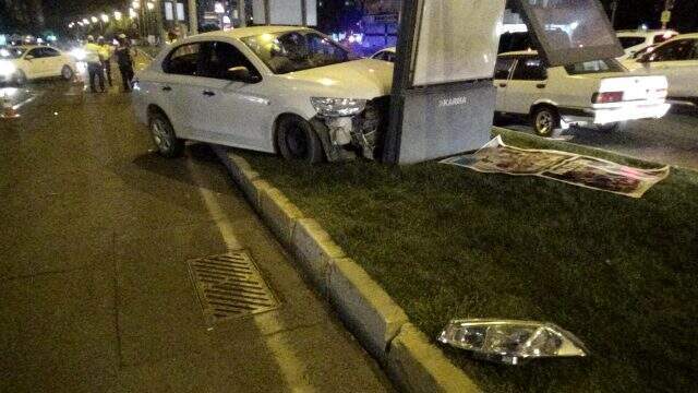 Kırmızı ışıkta geçen otomobilin kaza yapması sonucu 7 kişi yaralandı