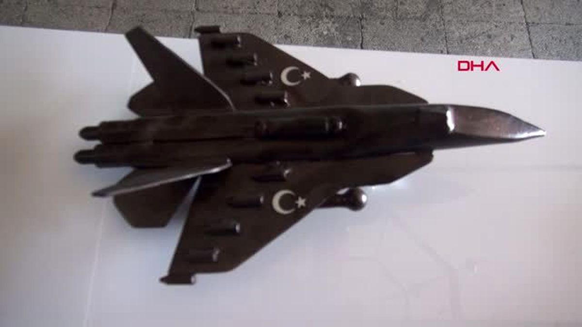 Manisa demiri sanata dönüştürdü
