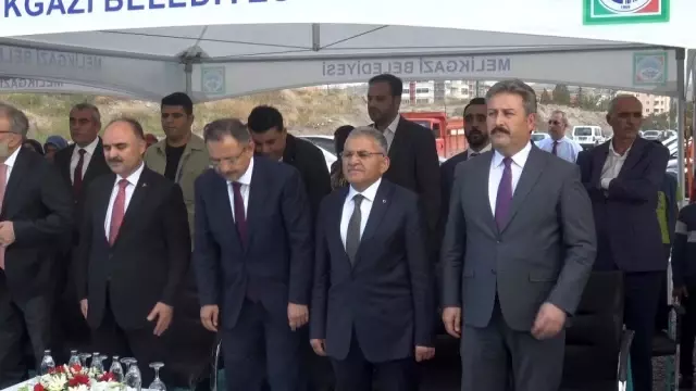 Mehmet Özhaseki: 'Rant uğruna tabiatla kavga ediliyor ama tabiatla kavga olmaz' Mehmet Özhaseki: 'Rant uğruna tabiatla kavga ediliyor ama tabiatla kavga olmaz'