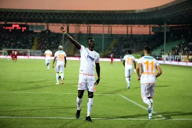Süper Lig: Alanyaspor: 1 - Sivasspor: 1 (Maç sonucu) Süper Lig: Alanyaspor: 1 - Sivasspor: 1 (Maç sonucu)