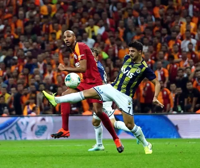 Süper Lig: Gaatasaray: 0 - Fenerbahçe: 0 (İlk yarı) Süper Lig: Gaatasaray: 0 - Fenerbahçe: 0 (İlk yarı)