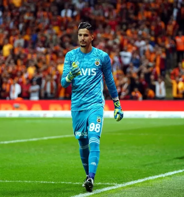 Süper Lig: Gaatasaray: 0 - Fenerbahçe: 0 (İlk yarı) Süper Lig: Gaatasaray: 0 - Fenerbahçe: 0 (İlk yarı)