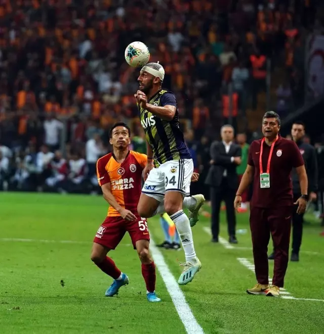 Süper Lig: Gaatasaray: 0 - Fenerbahçe: 0 (Maç sonucu) Süper Lig: Gaatasaray: 0 - Fenerbahçe: 0 (Maç sonucu)