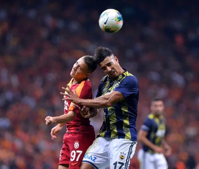 Süper Lig: Gaatasaray: 0 - Fenerbahçe: 0 (Maç sonucu) Süper Lig: Gaatasaray: 0 - Fenerbahçe: 0 (Maç sonucu)