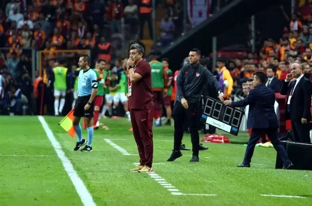Süper Lig: Gaatasaray: 0 - Fenerbahçe: 0 (Maç sonucu) Süper Lig: Gaatasaray: 0 - Fenerbahçe: 0 (Maç sonucu)