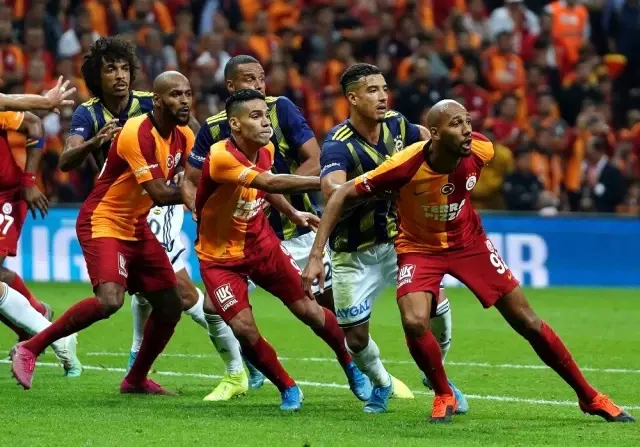 Süper Lig: Gaatasaray: 0 - Fenerbahçe: 0 (Maç sonucu) Süper Lig: Gaatasaray: 0 - Fenerbahçe: 0 (Maç sonucu)