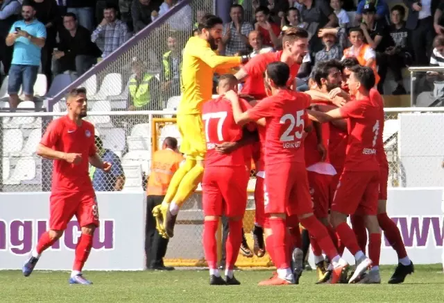 TFF 1. Lig: Keçiörengücü: 1 - Ümraniyespor: 1 TFF 1. Lig: Keçiörengücü: 1 - Ümraniyespor: 1