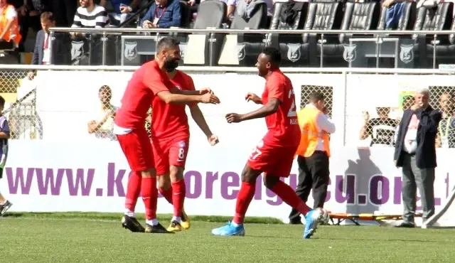 TFF 1. Lig: Keçiörengücü: 1 - Ümraniyespor: 1 TFF 1. Lig: Keçiörengücü: 1 - Ümraniyespor: 1