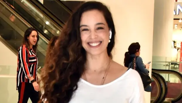 Azra Akın müjdeyi verdi! Azra Akın müjdeyi verdi!