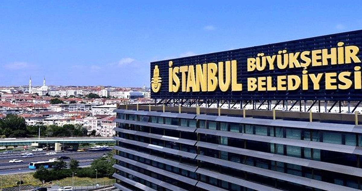 İBB, İstanbul Valiliği'nin 'Toplantıya katılması görevidir' açıklamasına yanıt verdi