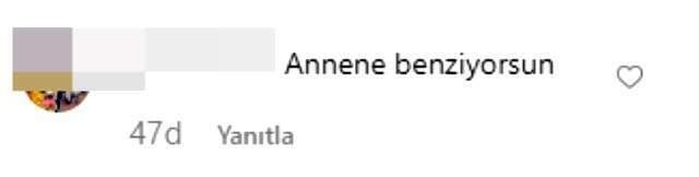 İrem Derici annesiyle yıllar önce çektirdiği fotoğrafı paylaştı, aralarındaki benzerlik dikkat çekti