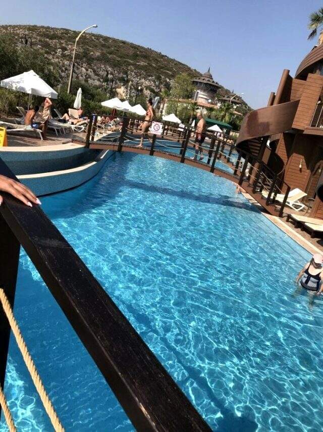 Kuşadası'nda ünlü 5 yıldızlı otel icradan satışa çıkarıldı